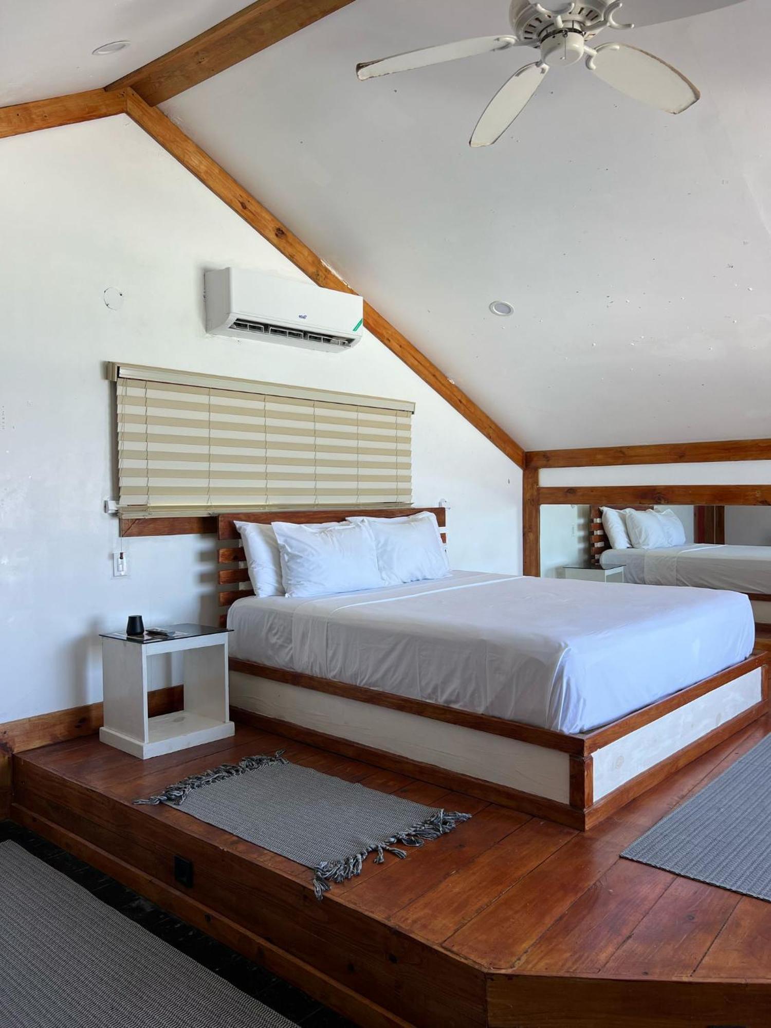 The Sea Cliff Hotel Resort & Spa Port Antonio Kültér fotó